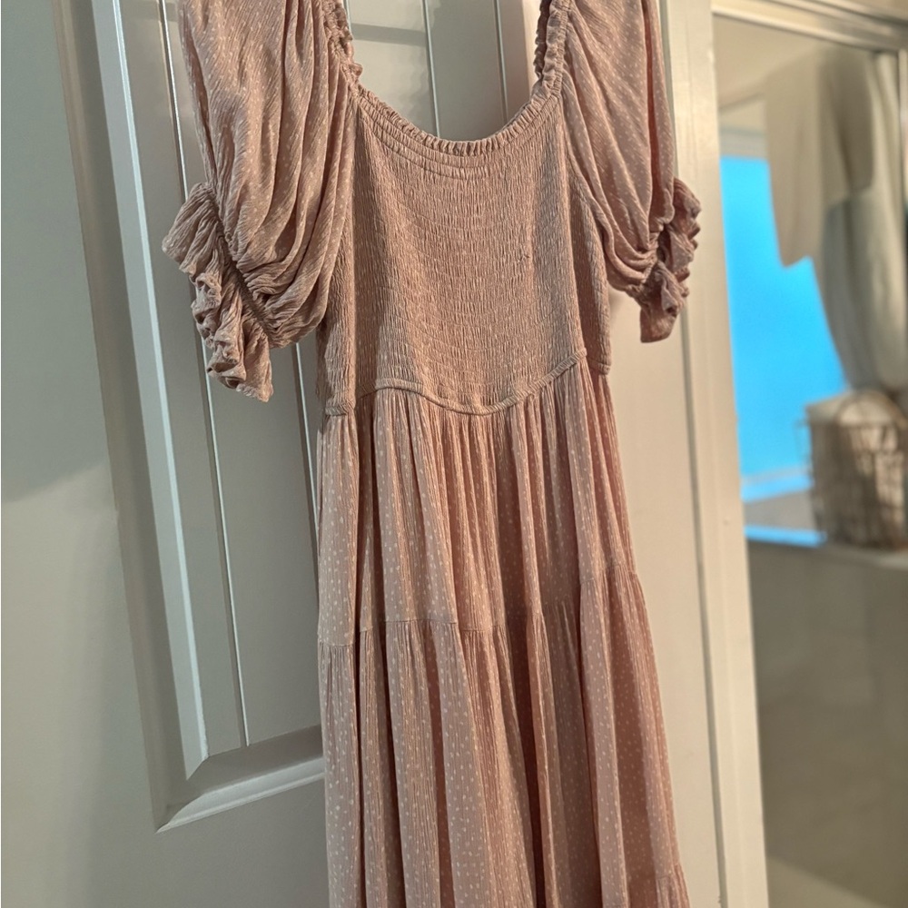 Elegant Pink Ruched Sleeve Dress